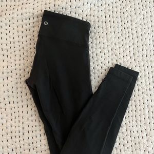 Black Lululemon leggings